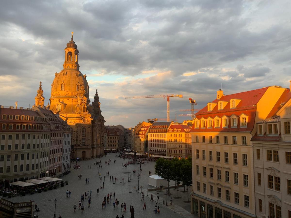 Appartement Luxus Mit Einmaligem Blick Auf Frauenkirche